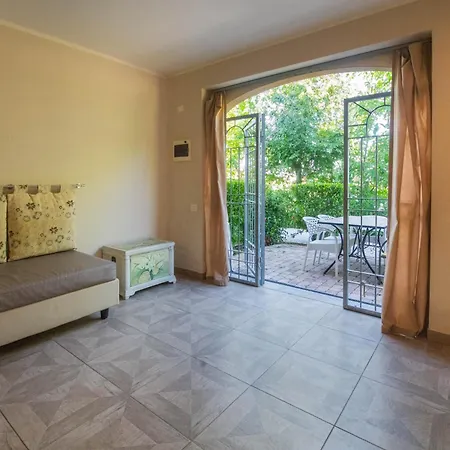 Apart-hotel Borgo Felciaione