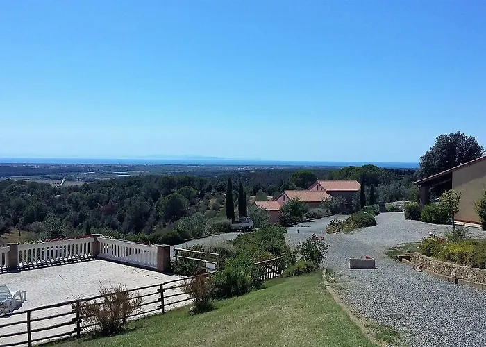 Borgo Felciaione Aparthotel Riparbella