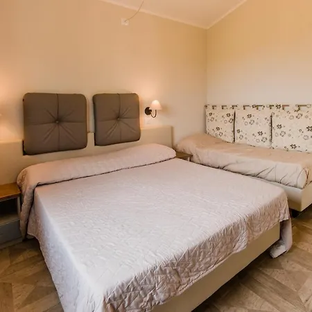 Borgo Felciaione 公寓式酒店